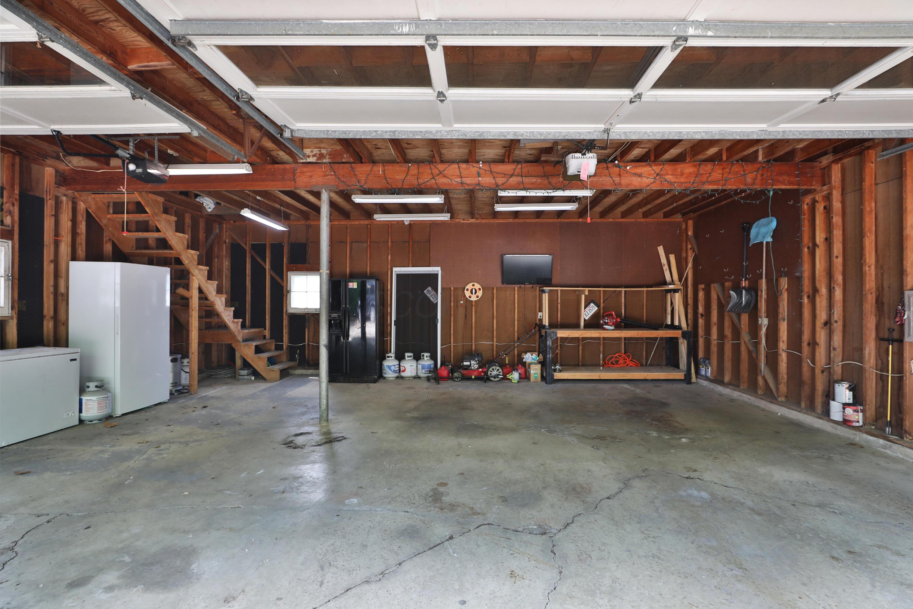 6012 Linworth Road Columbus, OH 43085 - Photo 48 of 53 6012-Linworth-July2025-42