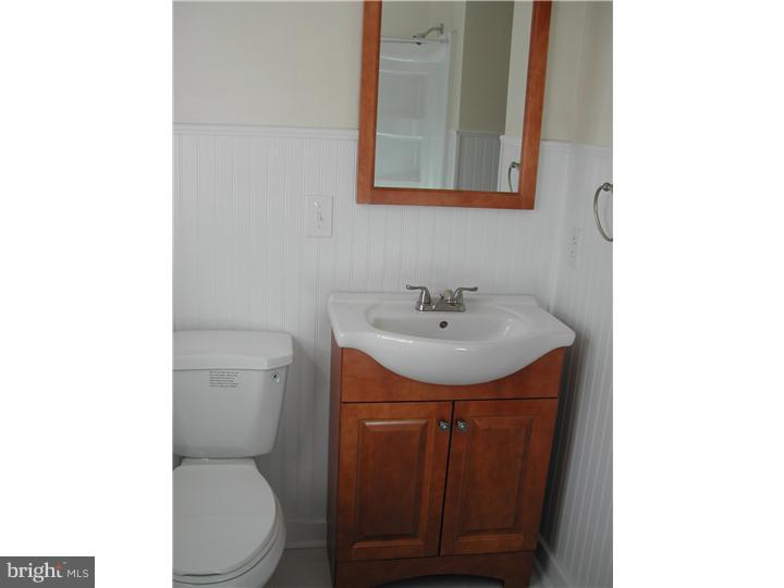 19 Vincent Road Phoenixville, PA 19460 - Photo 8 of 10 Bathroom