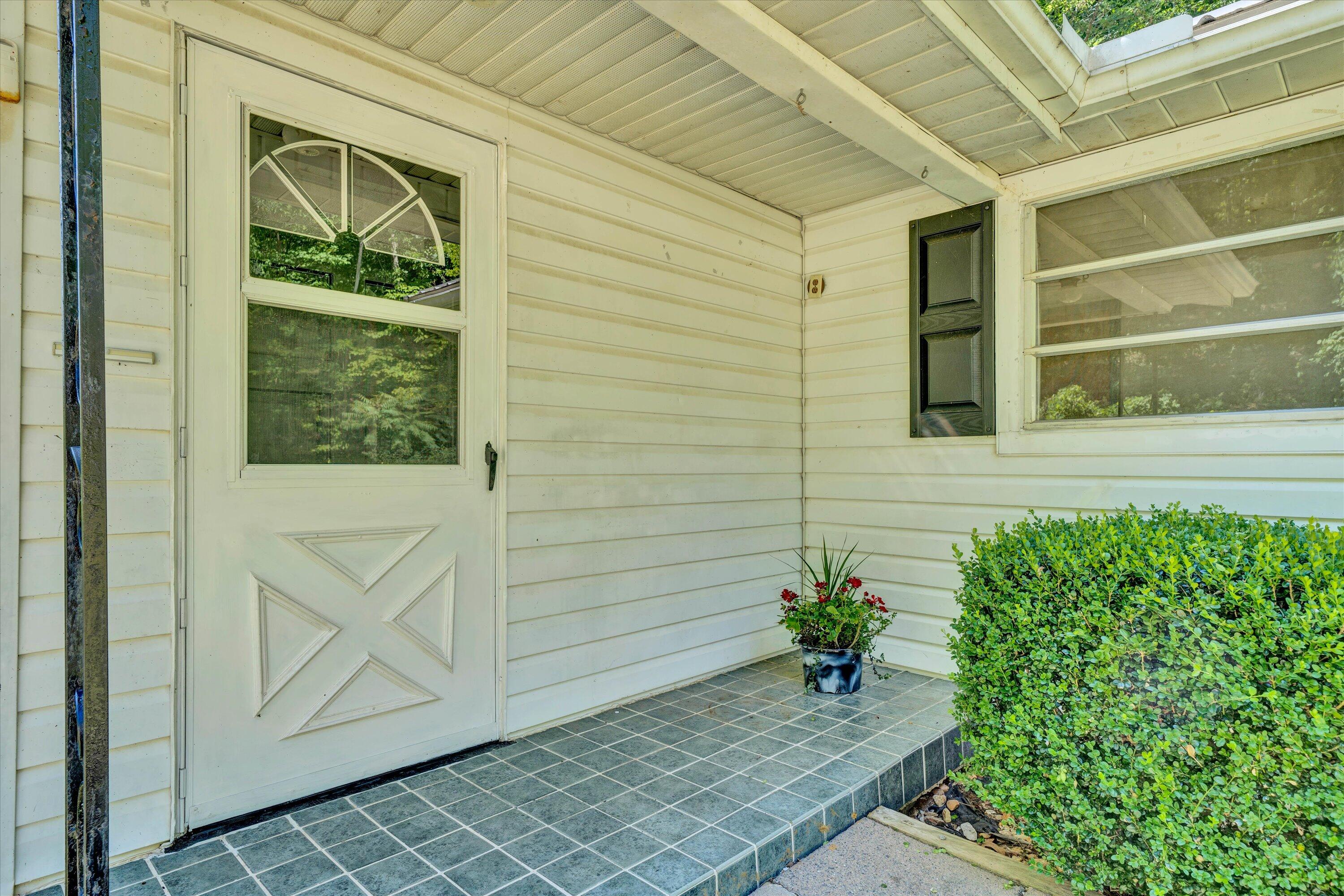 1395 John Arthur Road Boones Mill, VA 24065 - Photo 4 of 22 Entry