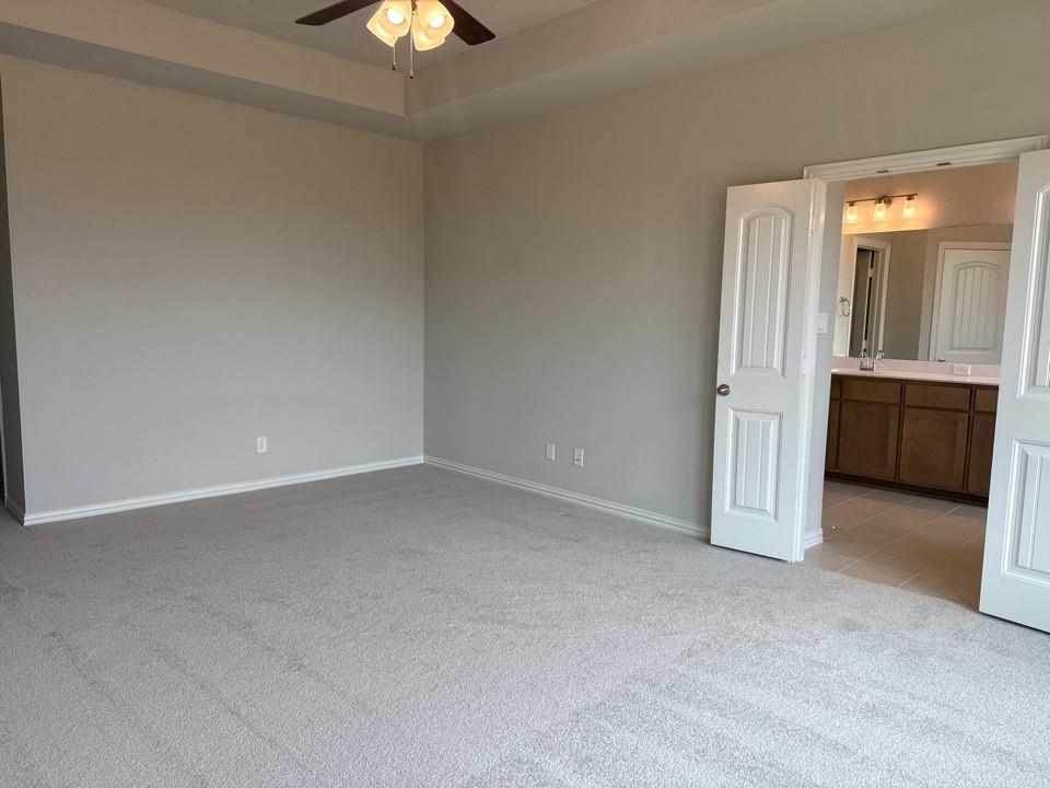 1237 Frio Drive Springtown, TX 76082 - Photo 6 of 8