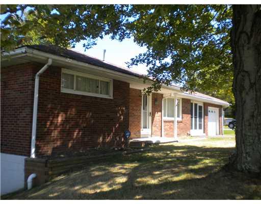 429 Friel Road Economy, PA 15005 - Photo 1 of 18 Exterior Front. Welcoming brick ranch w/updates throughout. Corner lot in quiet neighborhood just minutes to Cranberry Twp., PA Turnpike, Pgh. & More. Great back yard & good frontage.