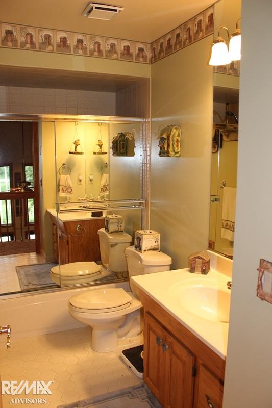 7370 Palms Road Fair Haven, MI 48023 - Photo 25 of 50 31292736-24.JPG
