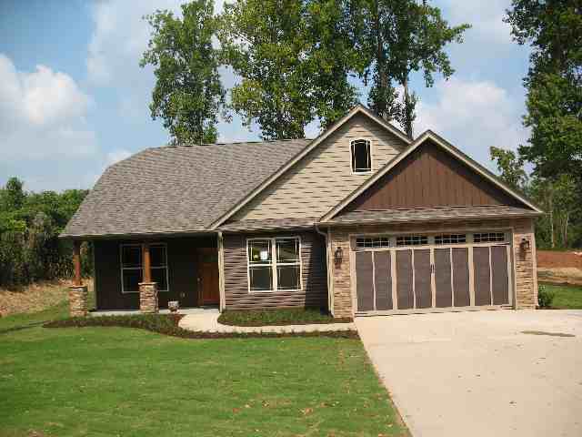165 Wofford Road Taylors, SC 29687 - Photo 1 of 8 Gallery Image 1