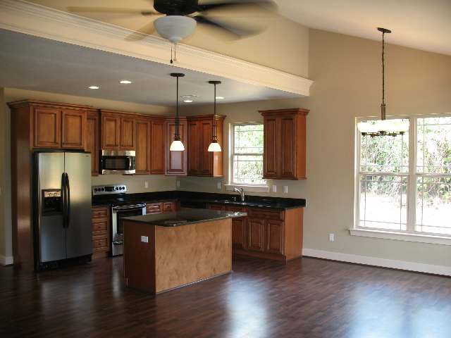 165 Wofford Road Taylors, SC 29687 - Photo 3 of 8 Gallery Image 3