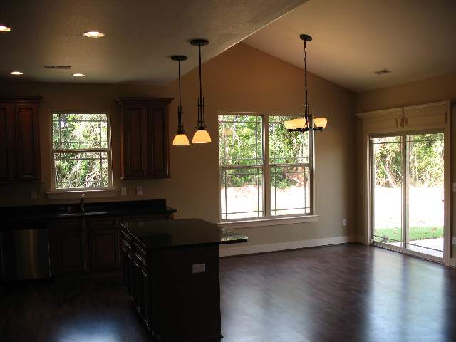 165 Wofford Road Taylors, SC 29687 - Photo 4 of 8 Gallery Image 4