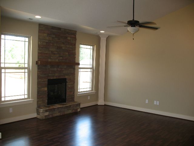 165 Wofford Road Taylors, SC 29687 - Photo 6 of 8 Gallery Image 6