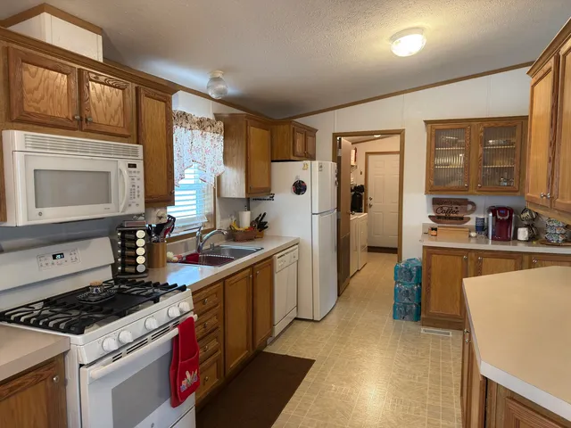 $85,000 | 2073 Sunset Lane, Belvidere, IL 61008