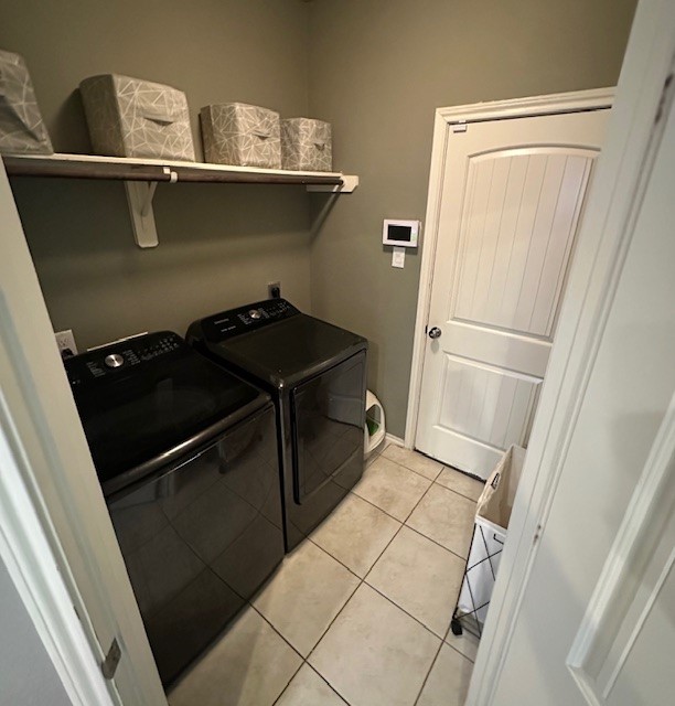3327 Atherton Ridge Lane Houston, TX 77047 - Photo 12 of 12 a close view of washer and dryer