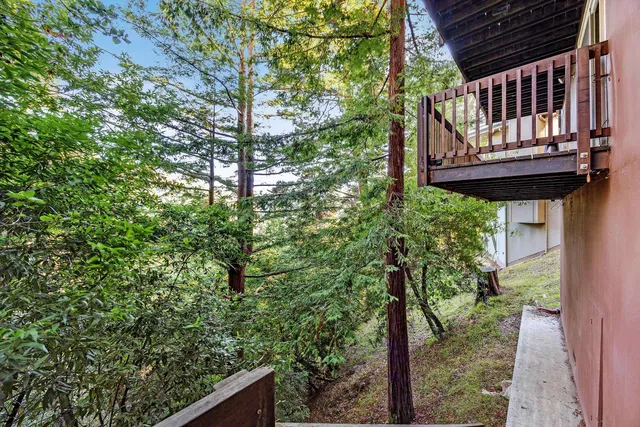 $1,024,000 | 5982 Ascot Drive, Oakland, CA 94611