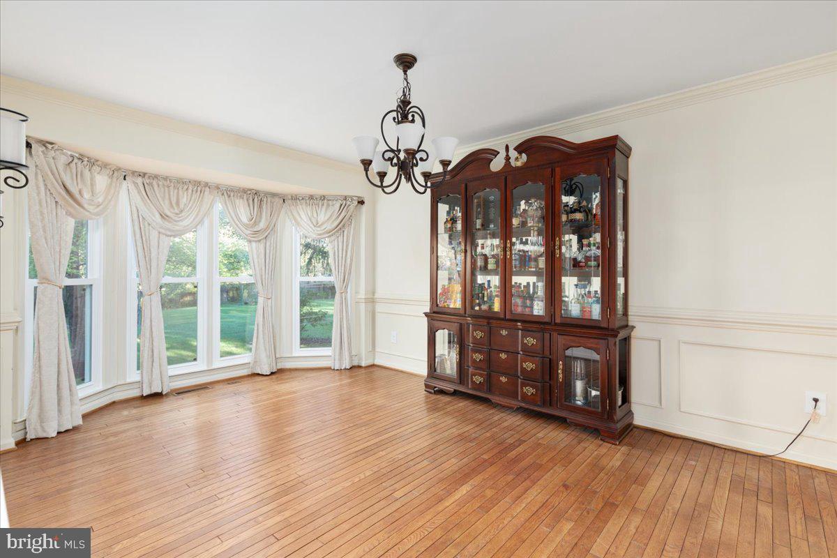 6702 Jade Post Lane Centreville, VA 20121 - Photo 11 of 66