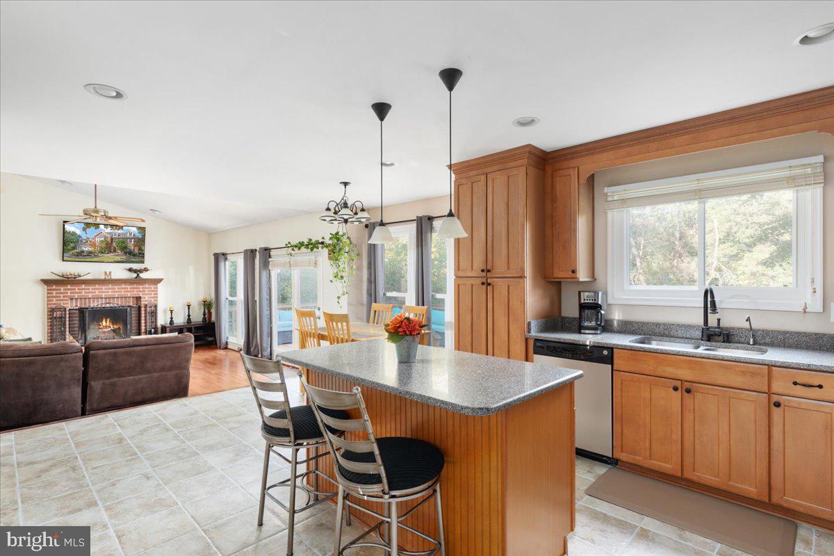 6702 Jade Post Lane Centreville, VA 20121 - Photo 17 of 66