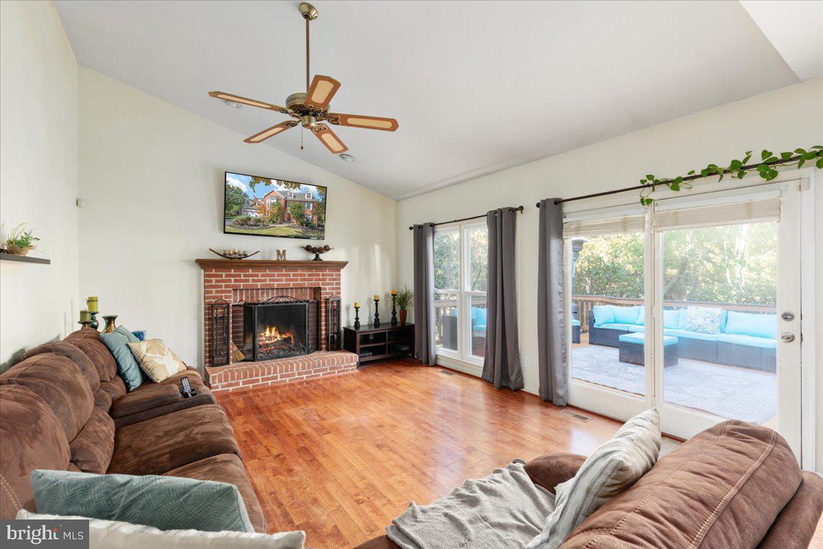 6702 Jade Post Lane Centreville, VA 20121 - Photo 21 of 66