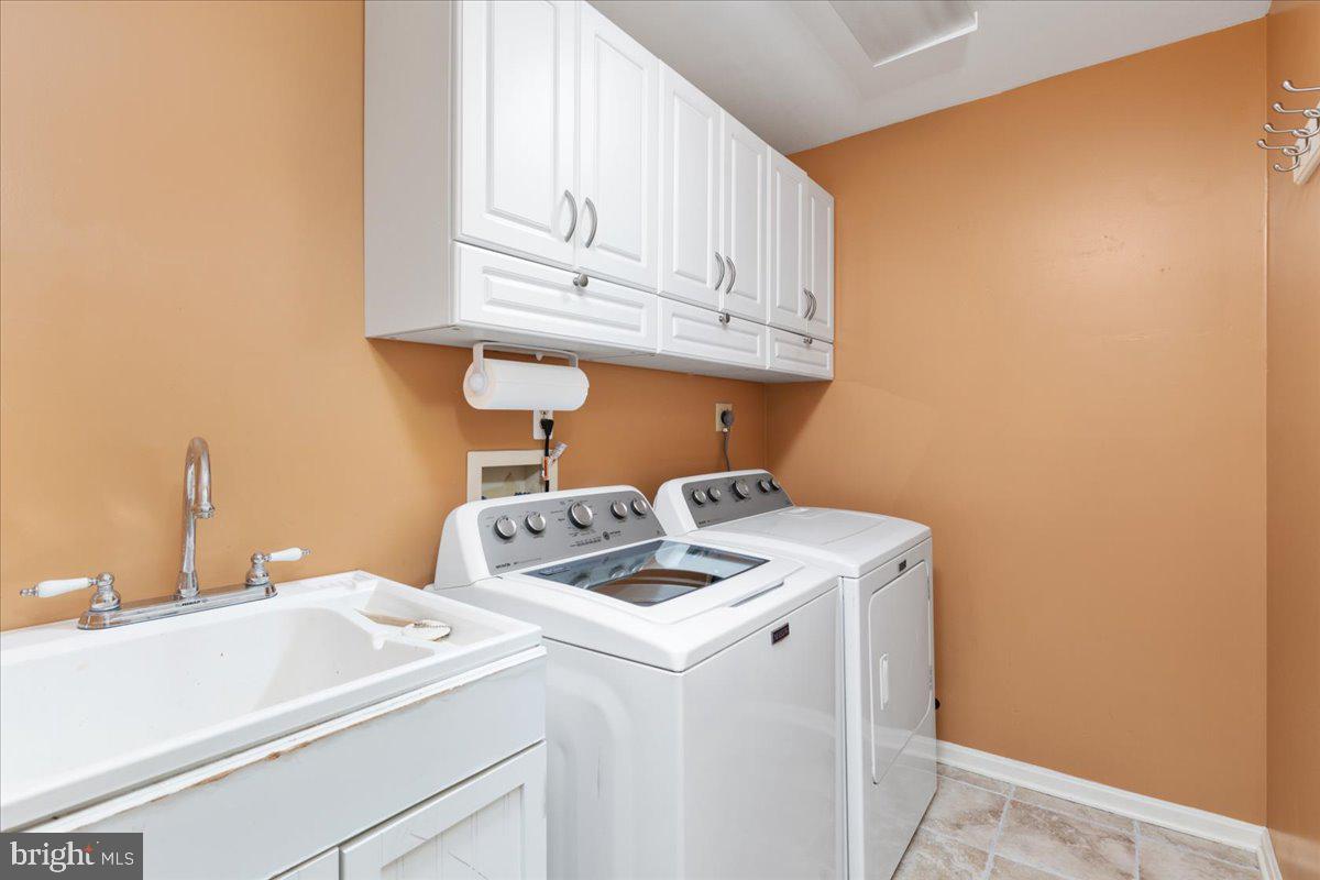 6702 Jade Post Lane Centreville, VA 20121 - Photo 24 of 66