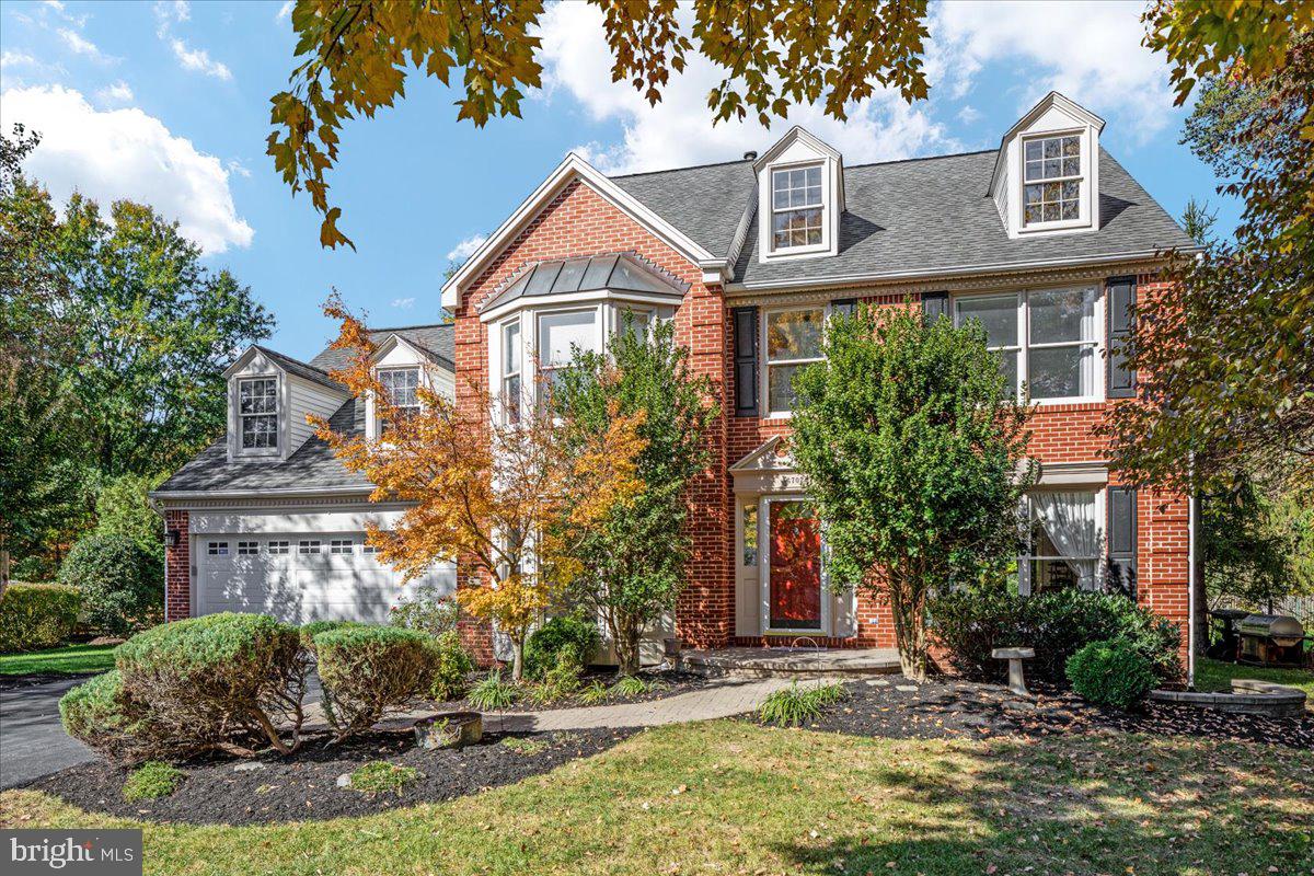 6702 Jade Post Lane Centreville, VA 20121 - Photo 3 of 66