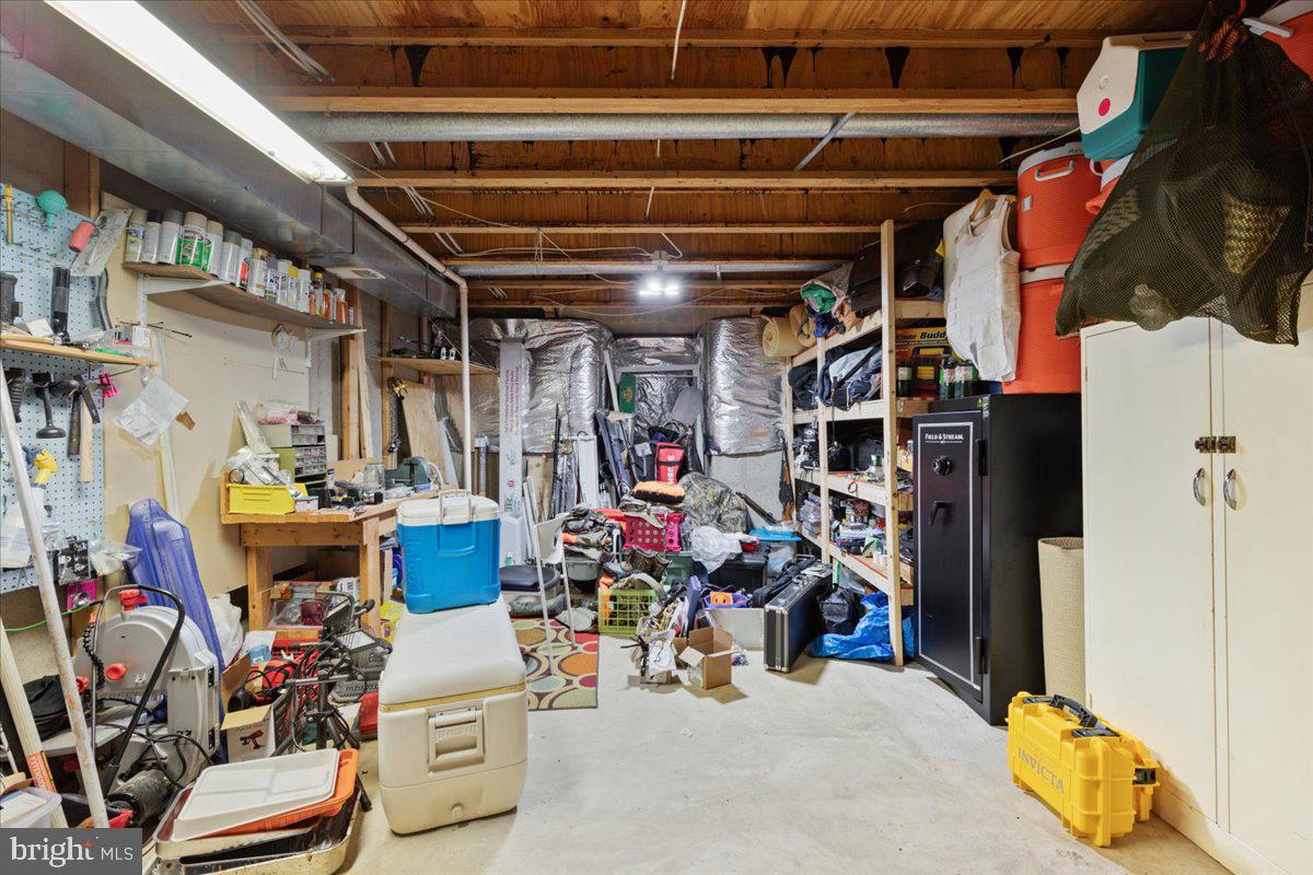 6702 Jade Post Lane Centreville, VA 20121 - Photo 41 of 66