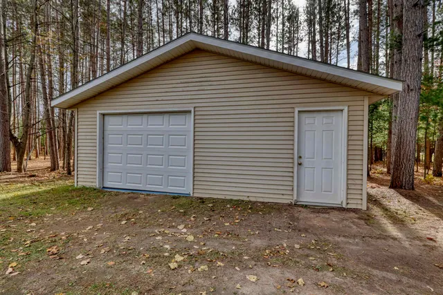 $315,000 | 10292 North McClaine Road, Hayward, WI 54843