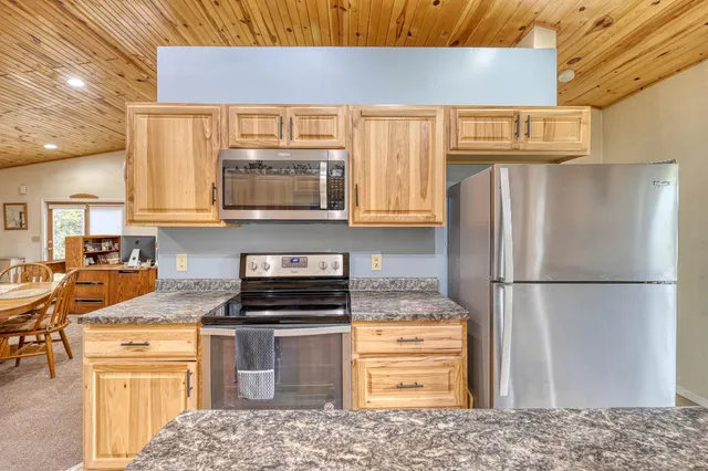 $315,000 | 10292 North McClaine Road, Hayward, WI 54843