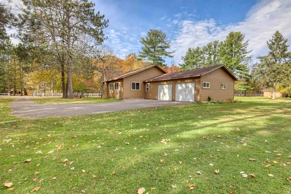 $300,000 | 10292 North McClaine Road, Hayward, WI 54843