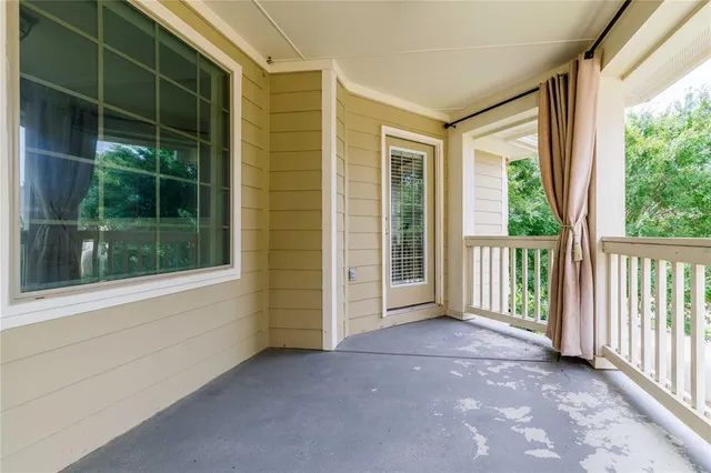 a view of front door and porch