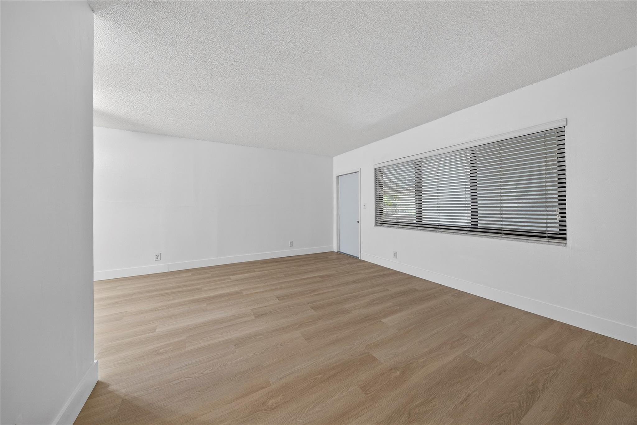 2201 Northeast 36th Street, Unit 105 Lighthouse Point, FL 33064 - Photo 8 of 25 Photo 8