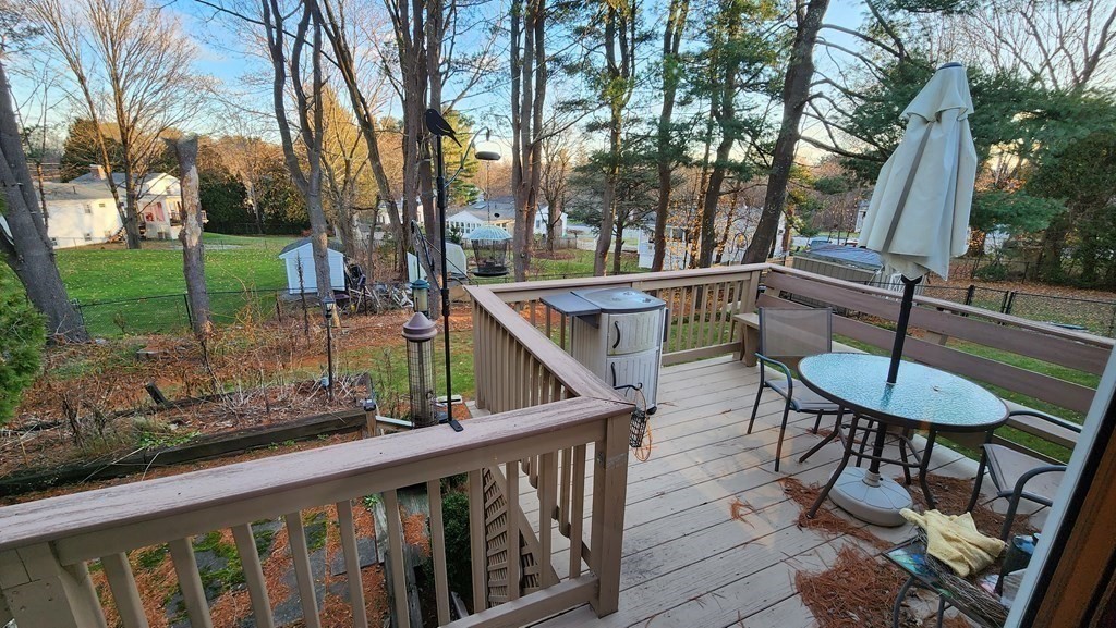 23 Dove Road Marlborough, MA 01752 - Photo 3 of 25 Gallery Image 3