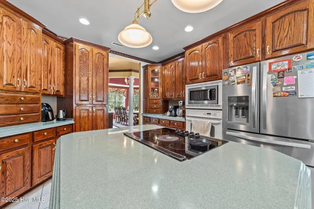 $575,000 | 20470 7 Creeks Highway, Tabor City, NC 28463