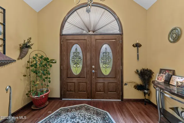 $575,000 | 20470 7 Creeks Highway, Tabor City, NC 28463