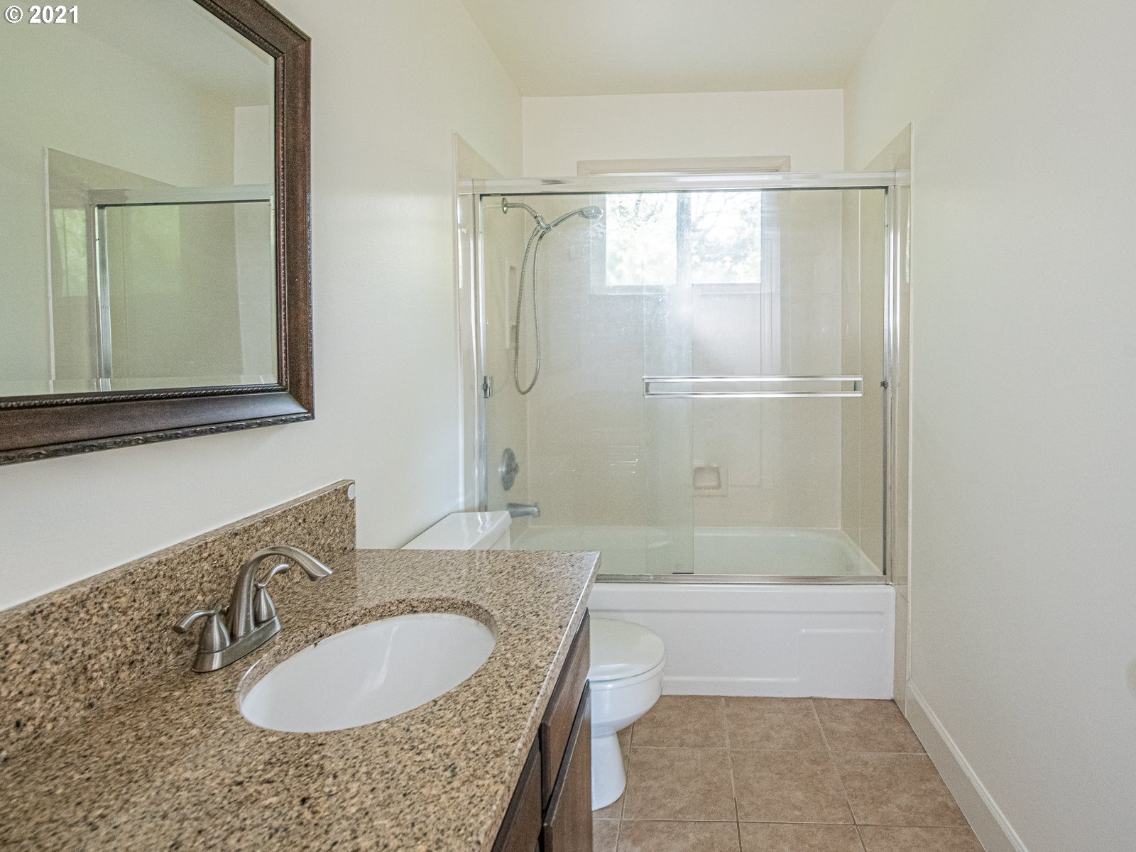 5902 Southwest Vermont Street Portland, OR 97219 - Photo 15 of 32 Gallery Image 15