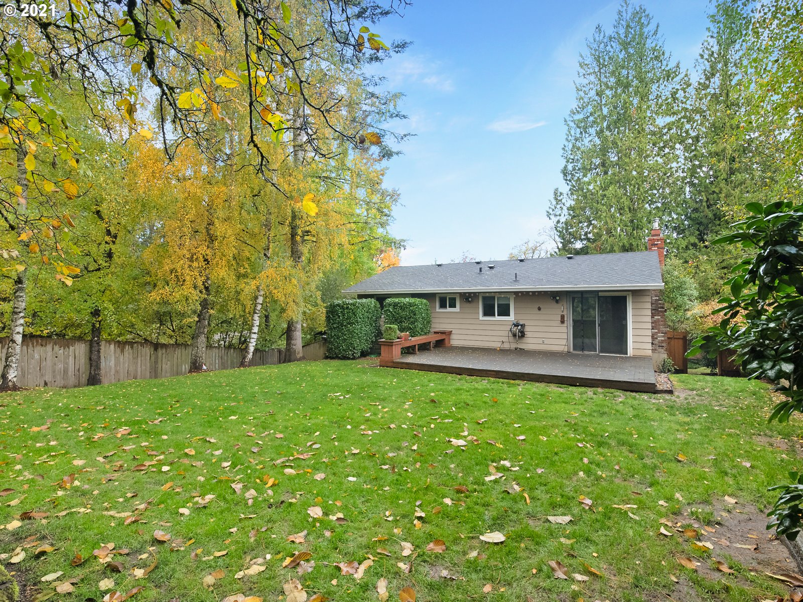 5902 Southwest Vermont Street Portland, OR 97219 - Photo 23 of 32 Gallery Image 23