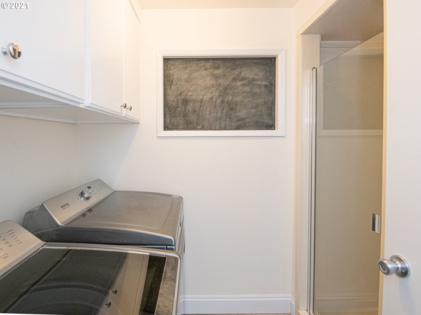 5902 Southwest Vermont Street Portland, OR 97219 - Photo 28 of 32 Gallery Image 28
