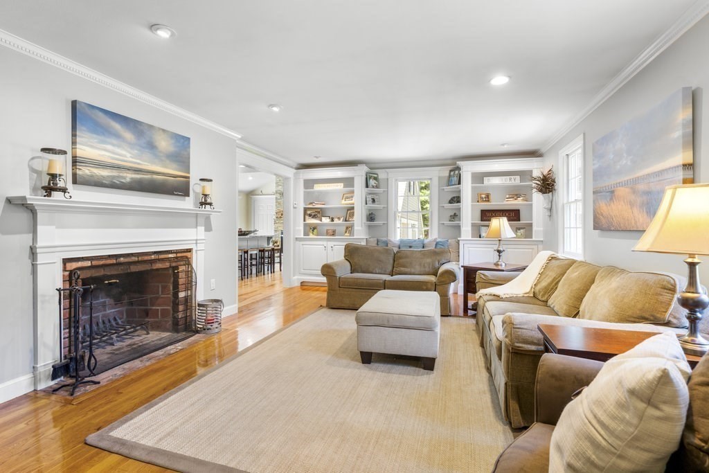 8 Buckboard Road Duxbury, MA 02332 - Photo 11 of 42 Gallery Image 11