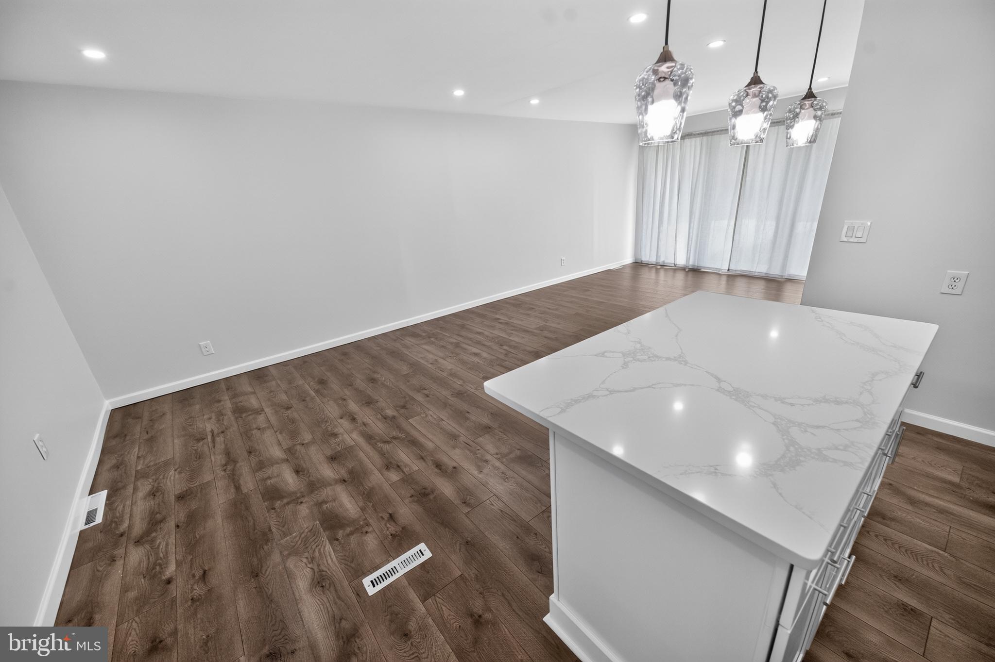 102 Ramble Road Cherry Hill, NJ 08034 - Photo 9 of 27