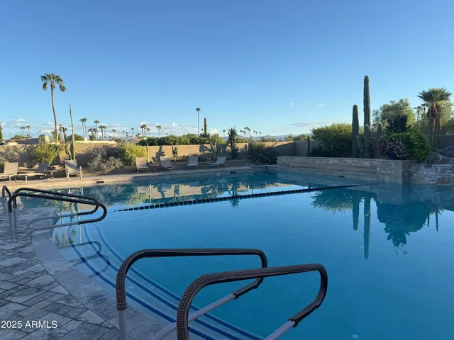 $575,000 | 25615 North Bolero Bend, Unit 5, Rio Verde, AZ 85263