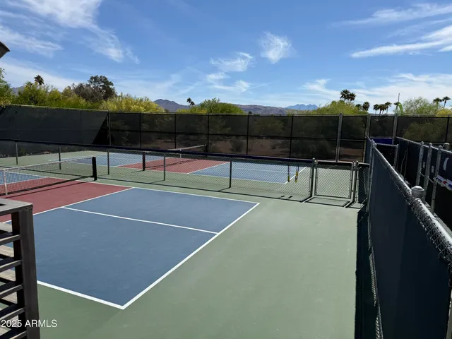 $575,000 | 25615 North Bolero Bend, Unit 5, Rio Verde, AZ 85263