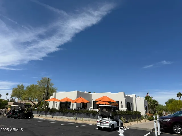 $575,000 | 25615 North Bolero Bend, Unit 5, Rio Verde, AZ 85263