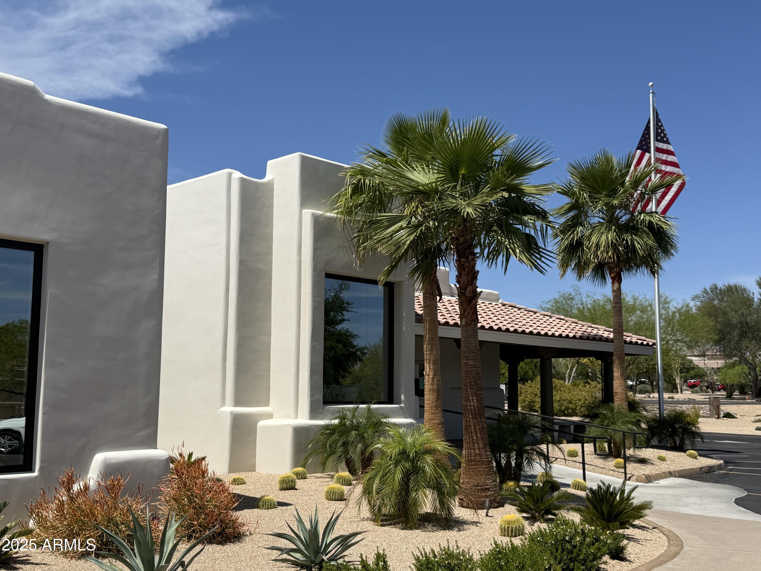 25615 North Bolero Bend, Unit 5 Rio Verde, AZ 85263 - Photo 63 of 65 a view of a house with a patio