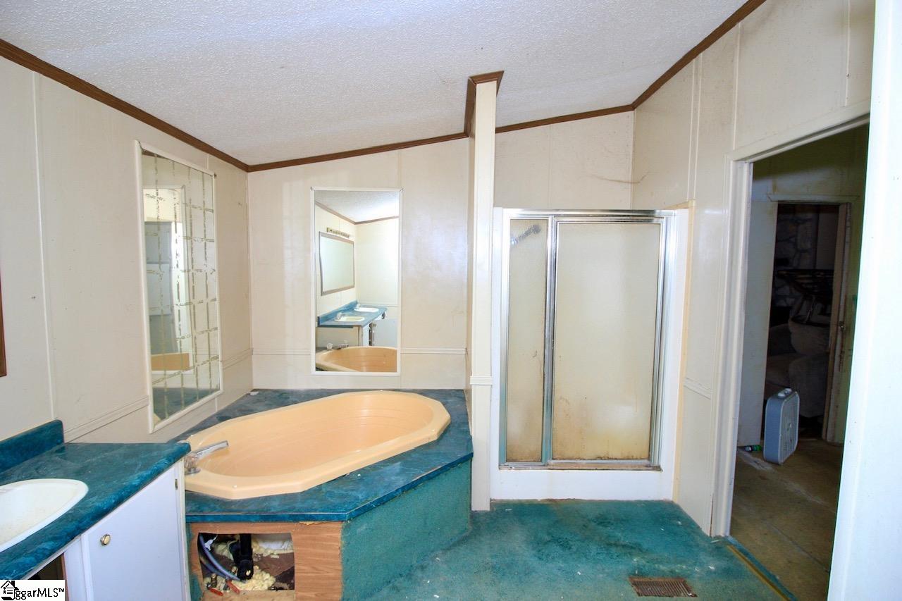 138 Finley Road Belton, SC 29627 - Photo 17 of 29 Gallery Image 17
