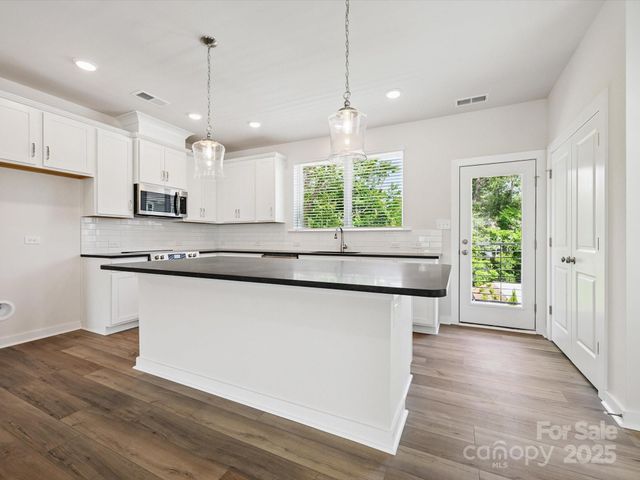 $449,344 | 1417 Lithium Lane, Charlotte, NC 28211