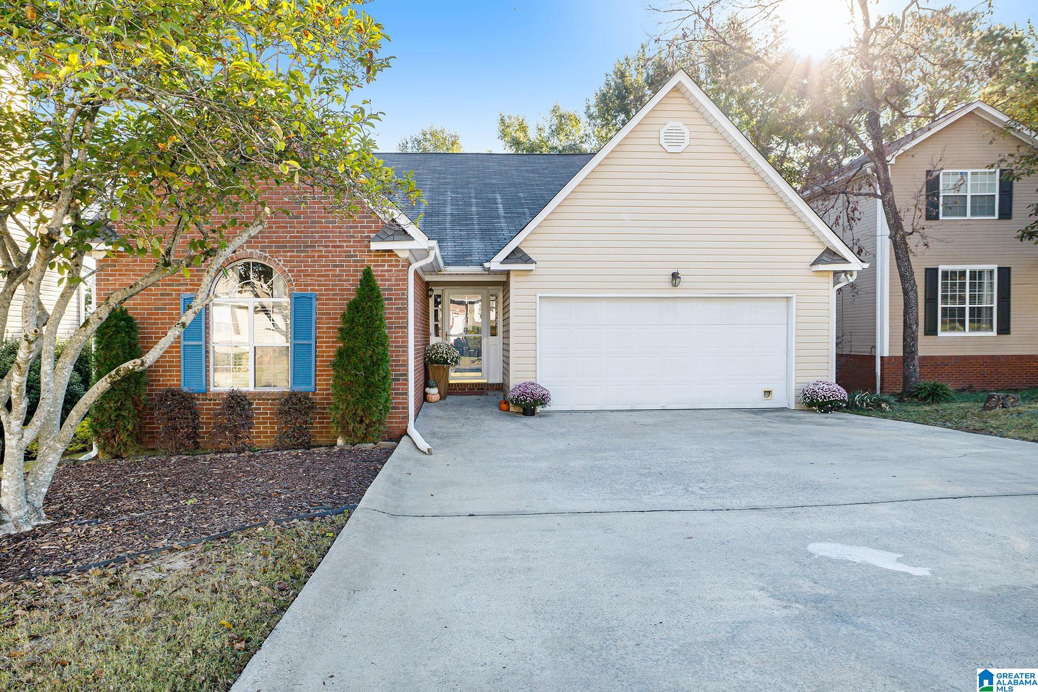 167 Ashford Lane Alabaster, AL 35007 - Photo 1 of 31