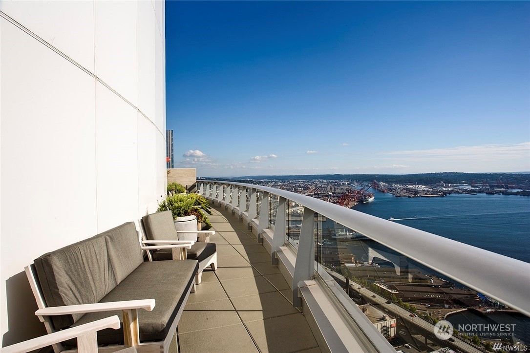 1521 2nd Avenue, Unit 3601 Seattle, WA 98101 - Photo 35 of 39 a view of balcony with furniture