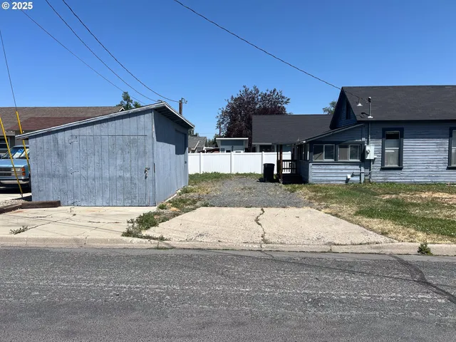 a view of a house with a patio