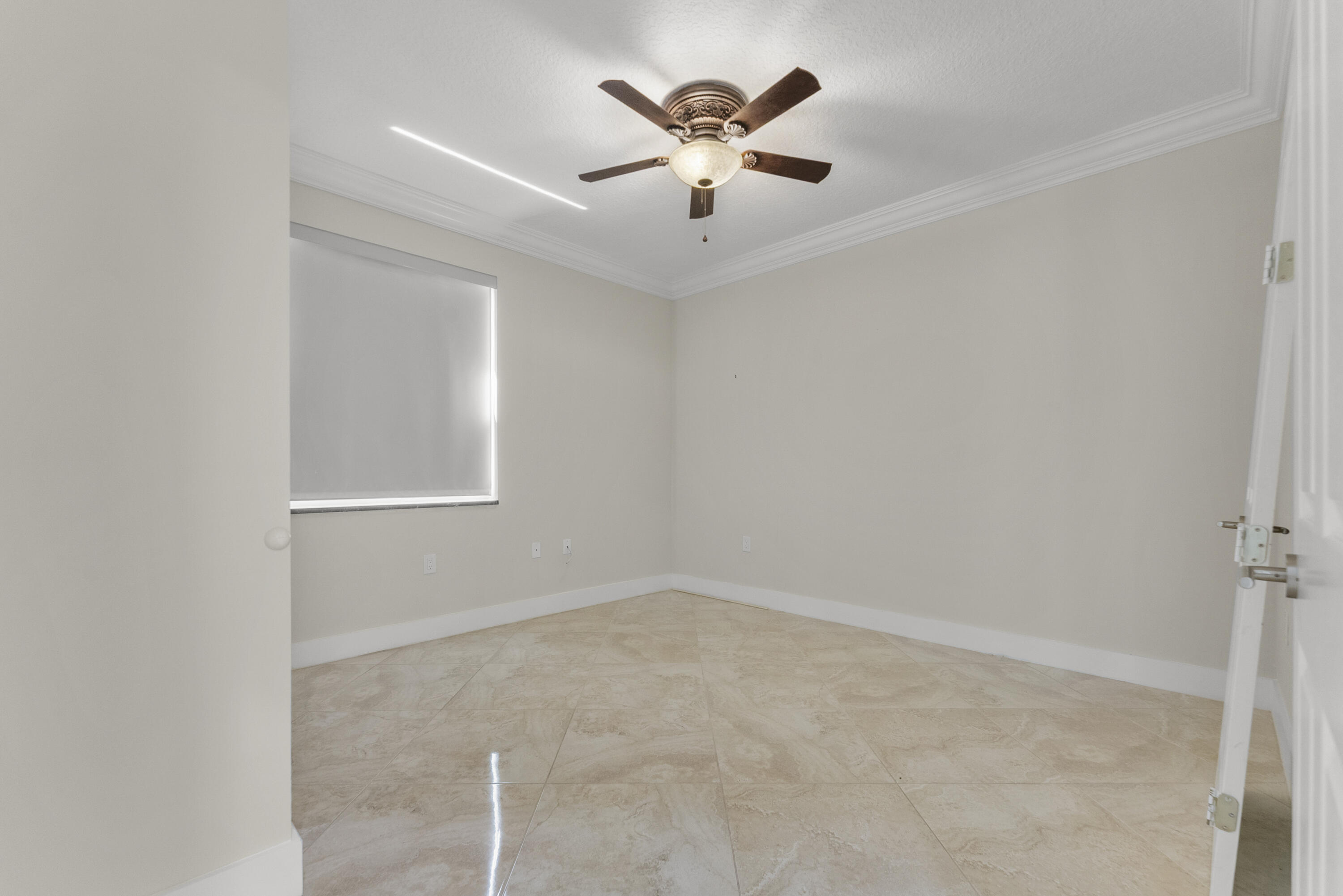 21836 Cypress Palm Court Boca Raton, FL 33428 - Photo 32 of 44 DSC06945