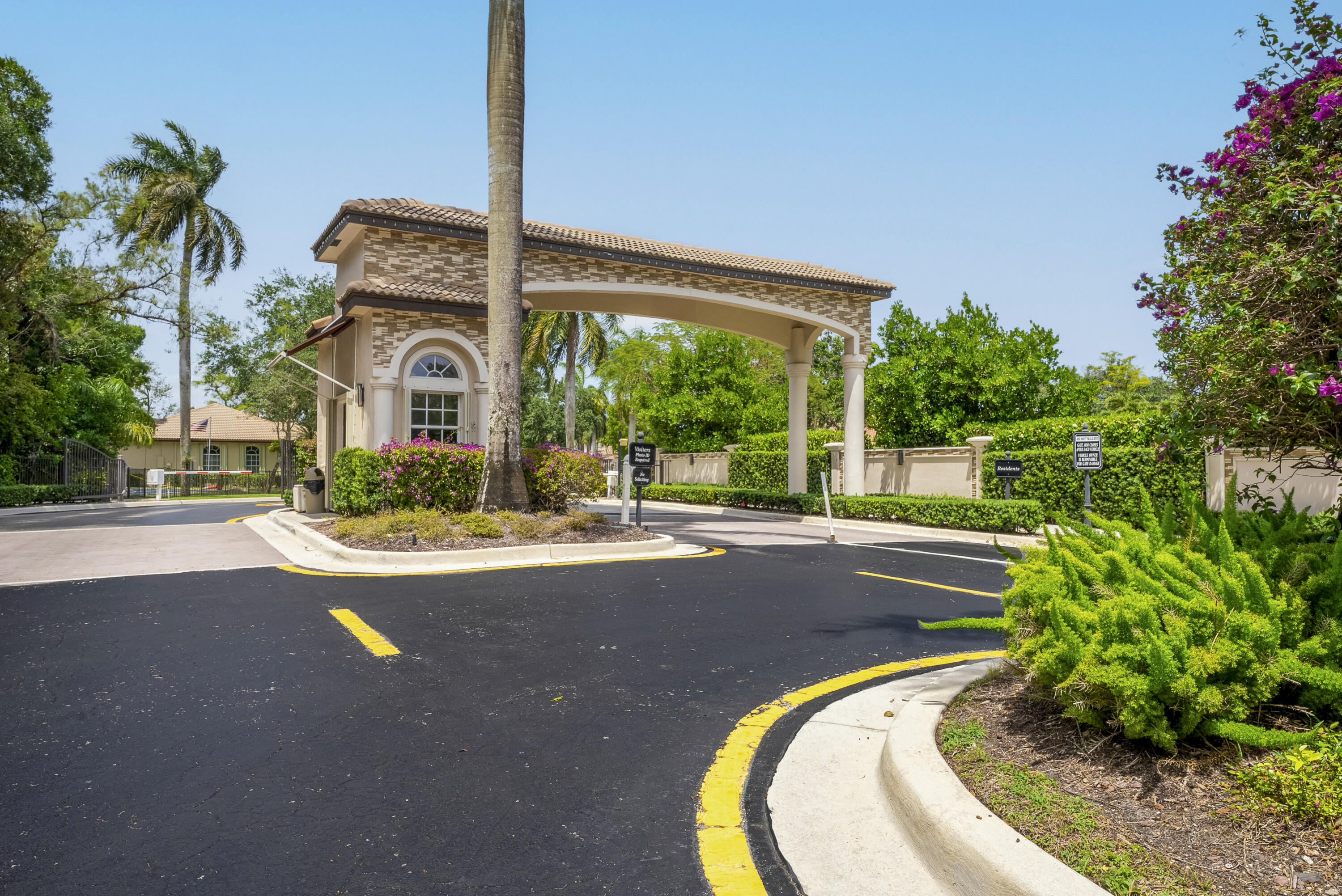 21836 Cypress Palm Court Boca Raton, FL 33428 - Photo 4 of 44 DSC07066-HDR