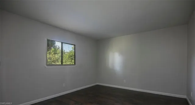 $1,695 | 2455 Thomasson Drive, Unit A, Naples, FL 34112