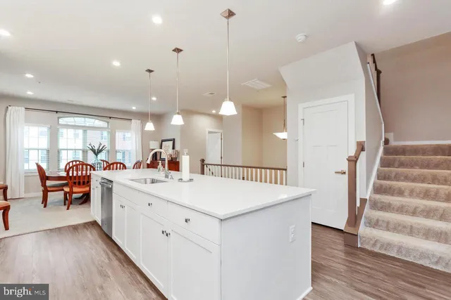 $3,100 | 5952 Etterbeek Street, Ijamsville, MD 21754