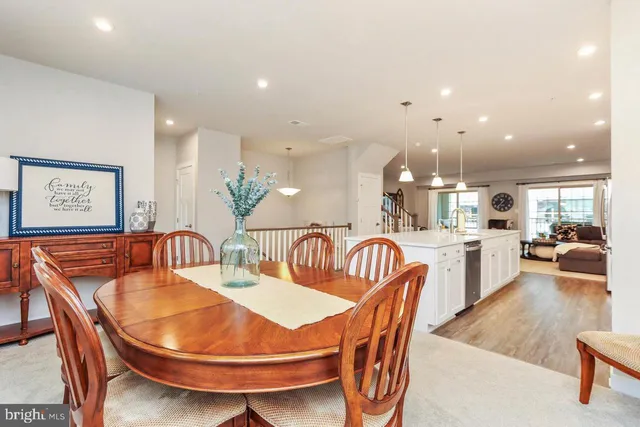 $3,100 | 5952 Etterbeek Street, Ijamsville, MD 21754