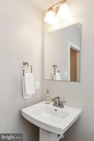 $3,100 | 5952 Etterbeek Street, Ijamsville, MD 21754