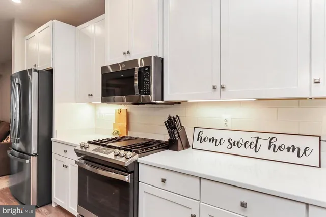 $3,100 | 5952 Etterbeek Street, Ijamsville, MD 21754