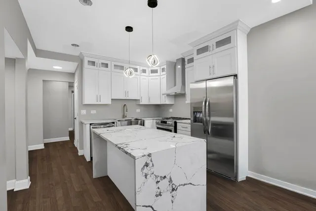 $599,000 | 6150 South Ingleside Avenue, Chicago, IL 60637