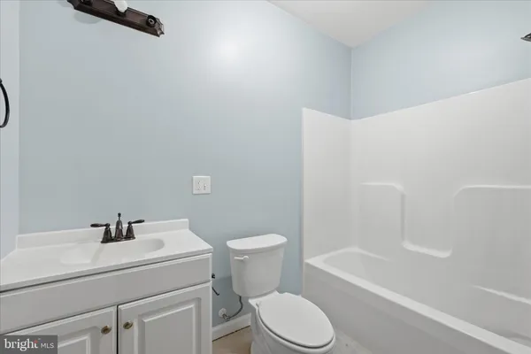 $774,999 | 325 Dehaven Drive, Clear Brook, VA 22624